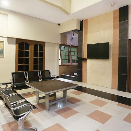 Spot On 2358 Aster Homestay Mlati Exterior foto