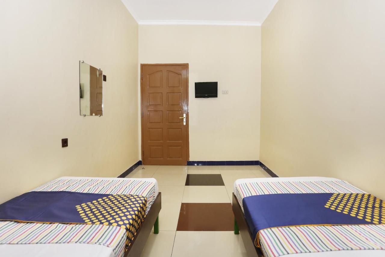 Spot On 2358 Aster Homestay Mlati Exterior foto