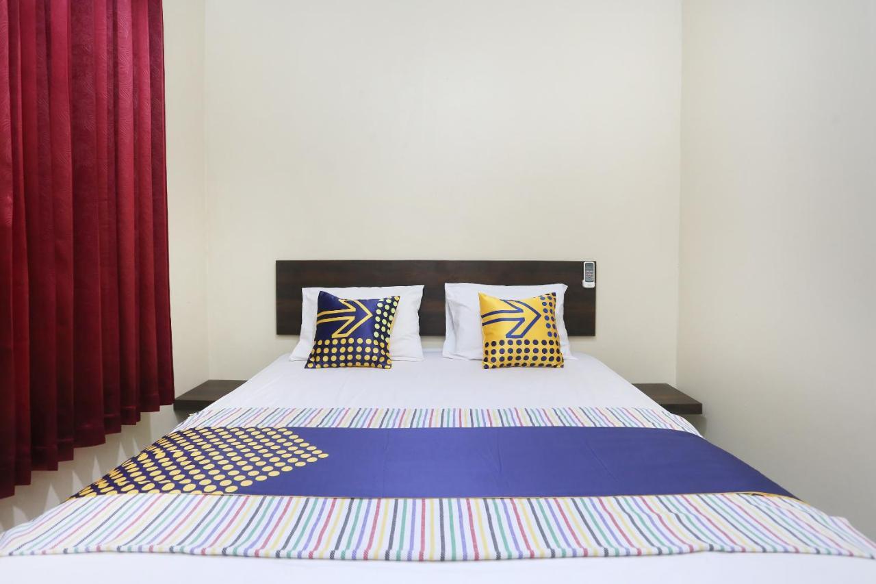 Spot On 2358 Aster Homestay Mlati Exterior foto